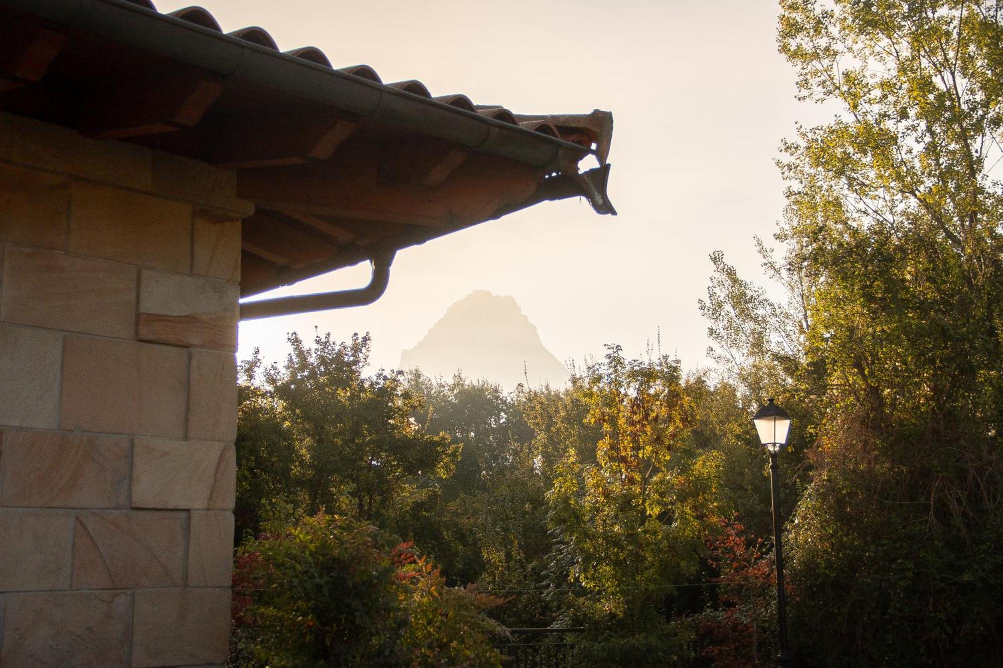 Olatzea Landa Hotela Arbizu Bagian luar foto